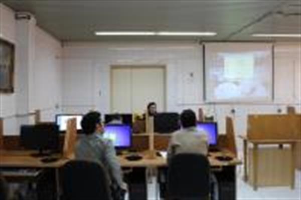 برگزاری کارگاه آموزشی تولید محتوای الکترونیک و کار با سامانه مدیریت یادگیری (LMS) در دانشکده داروسازی