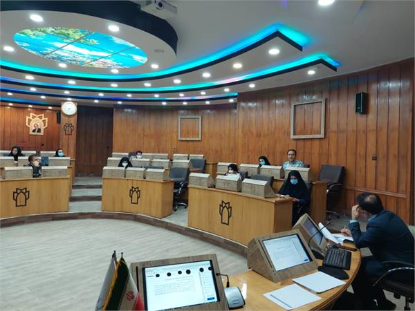 برگزاری جلسه کمیته ارزشیابی  در سالن مرکز مطالعات و توسعه آموزش علوم پزشکی کرمانشاه