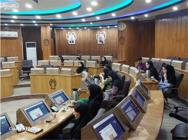 برگزاری کارگاه در روز اول آغاز به کار «مدرسه جامع مرور سگمنتال اندام فوقانی» با استقبال دانشجویان........