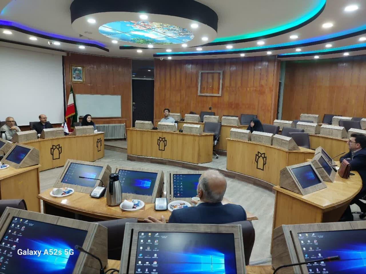 اخلاق در آموزش