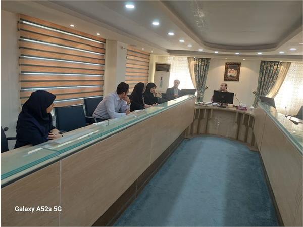بازدید دفتر توسعه دانشکده بهداشت در خصوص بررسی طرح دوره های تدوین شده.....