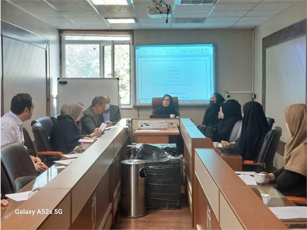بازدید از دفتر توسعه دانشکده پرستاری و مامایی در خصوص بررسی طرح دوره های تدوین شده ....
