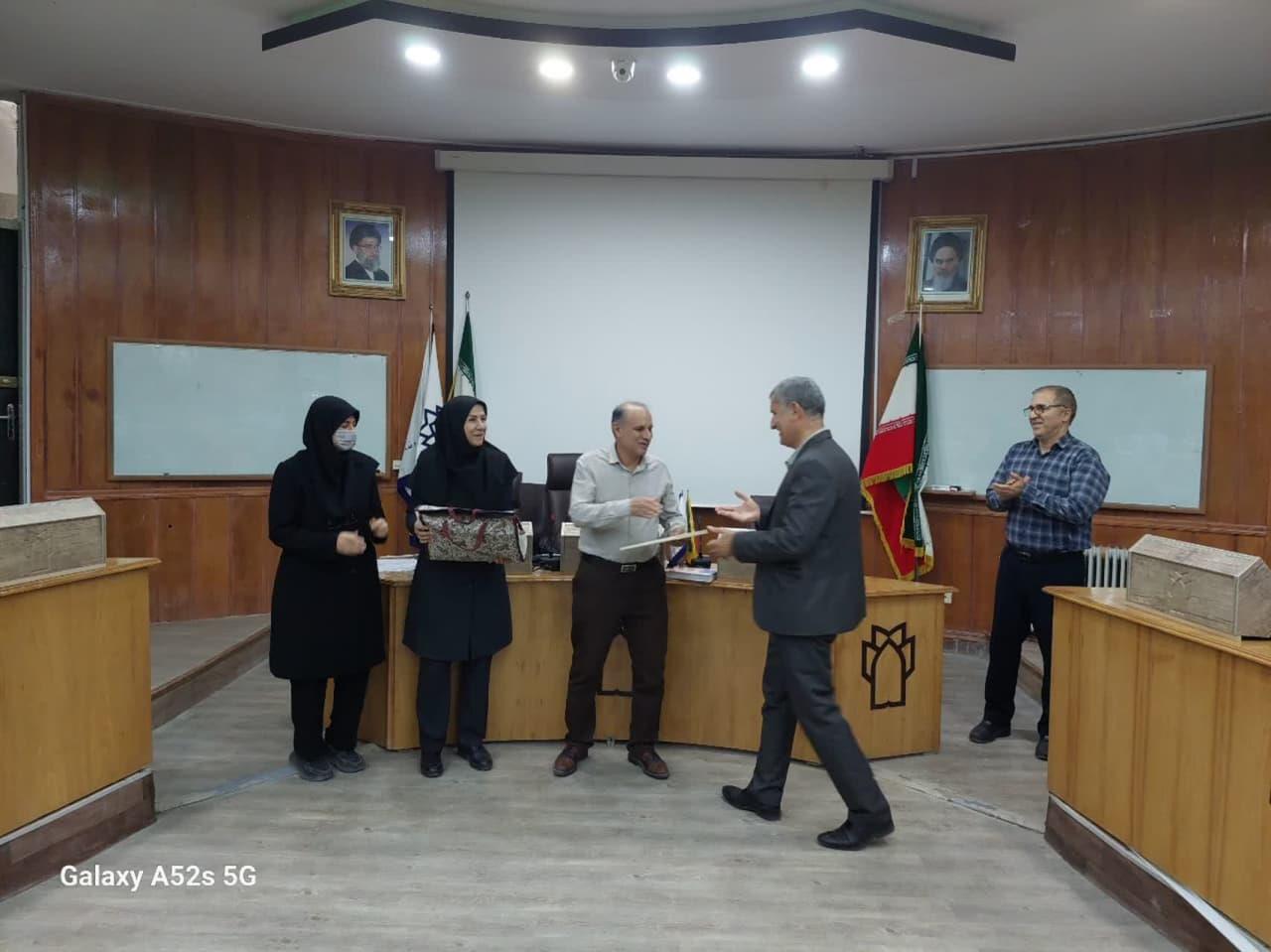 جلسه تقدیر و تشکر از جناب اقای دکتر منصور رضایی از طرف .....