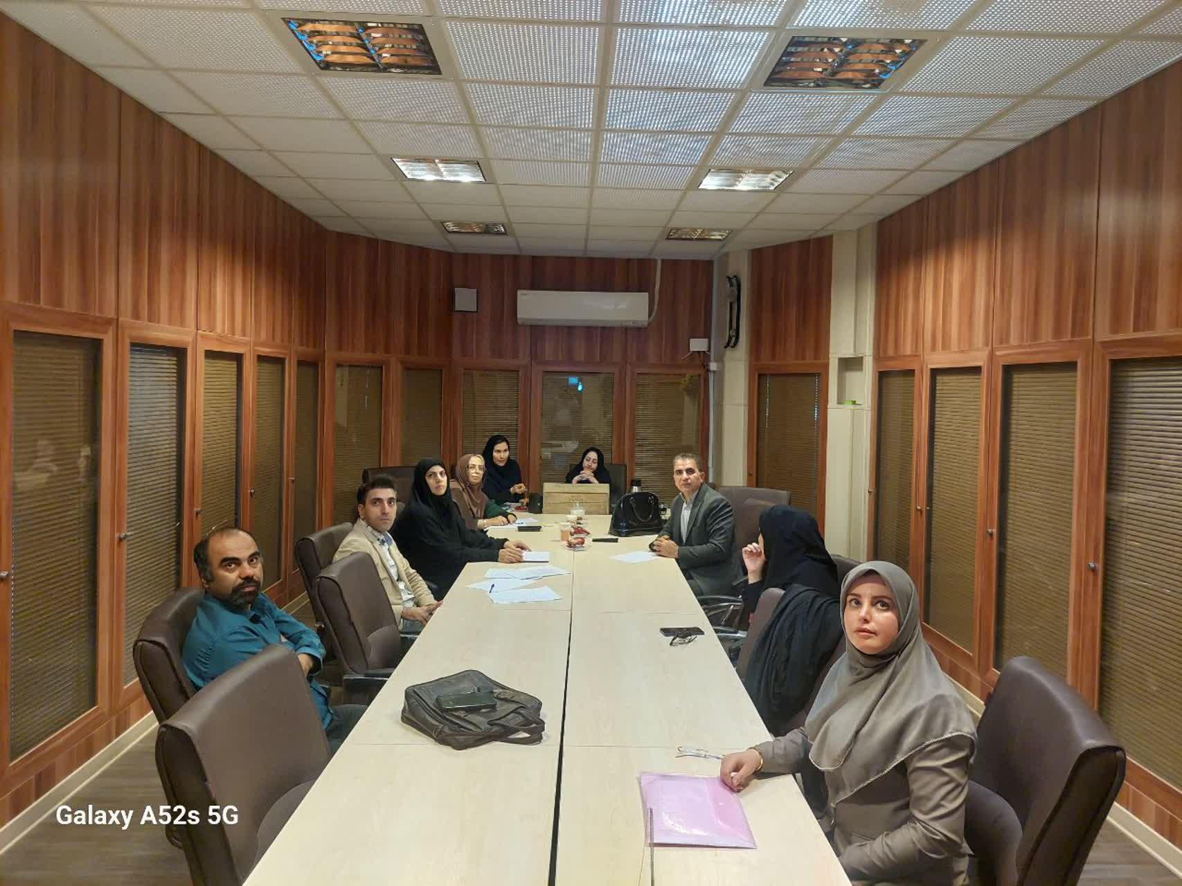 برگزاری کارگاه " آیین نامه های اساتید مشاور و سامانه هم آوا"  در مرکز......